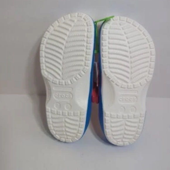 Hello Kitty CROCS!! - Picture 12 of 14